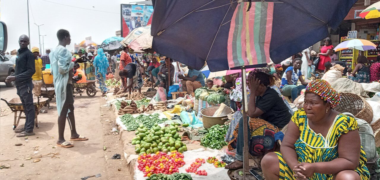 You are currently viewing Le coût de la vie au Cameroun : l’impact de l’inflation sur le panier de la ménagère